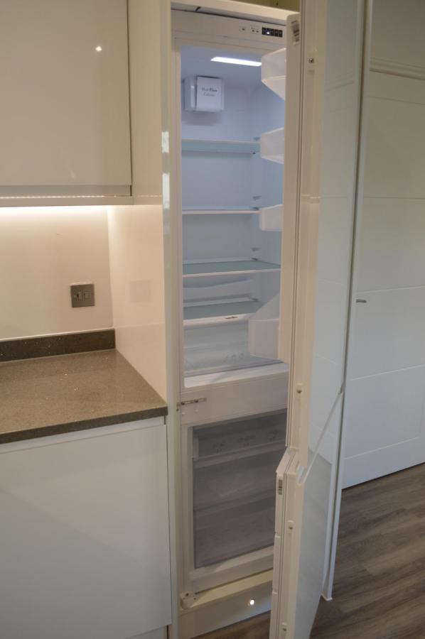 The 'Pinky' - Beautiful 1 Bed Apartment In Hatfield - Free Parking - Near Uni & Business Park - Big Savings On Long Stays 외부 사진